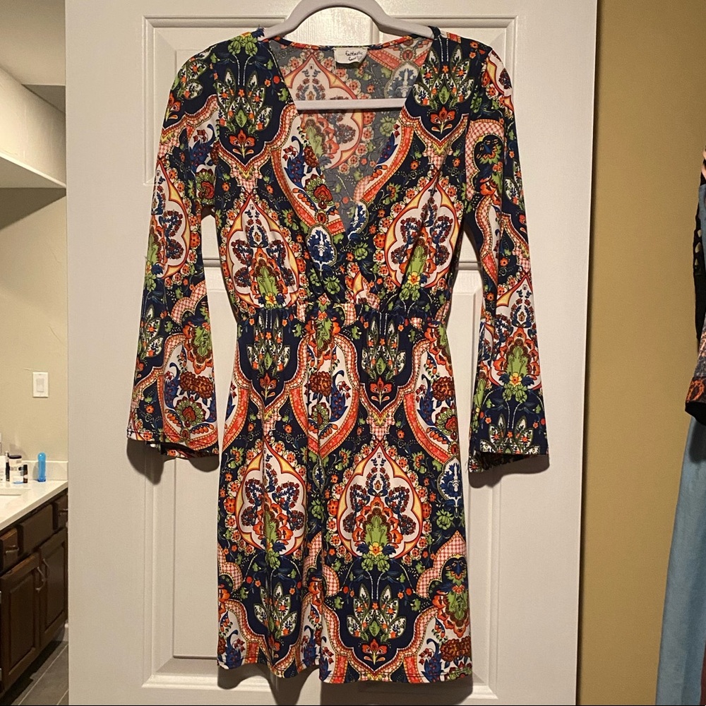 Boutique Mini Dress with Bell Sleeves Size Small